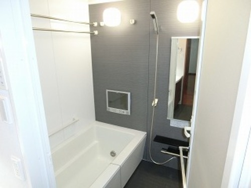 ライオンズ京都四条烏丸レジデンスの浴室