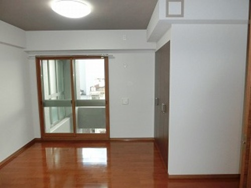 ライオンズ京都四条烏丸レジデンスの内装|洋室