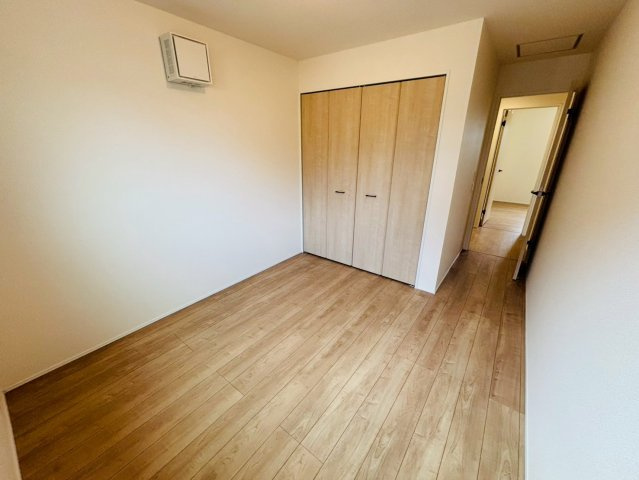 リナージュ／北区八景水谷3丁目／１号棟の洋室