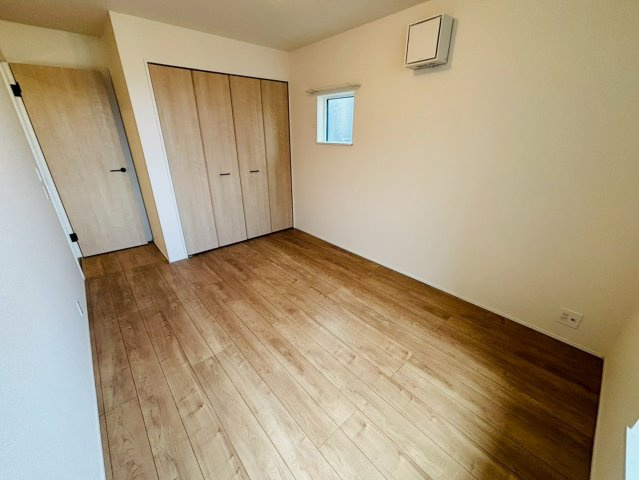 リナージュ／北区八景水谷3丁目／１号棟の洋室