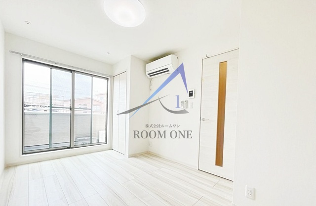 オデッセイⅢの居間・リビング|洋室のお部屋です。