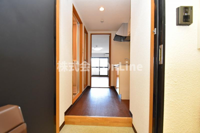 【玄関】 | アベニューかずや