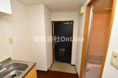 【玄関】 | アベニューかずや