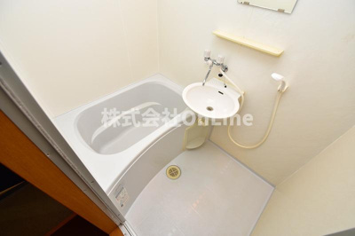 【浴室】 | アベニューかずや