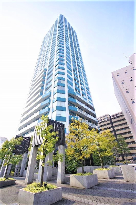 シティタワー新宿新都心の外観|外観は落ち着いています