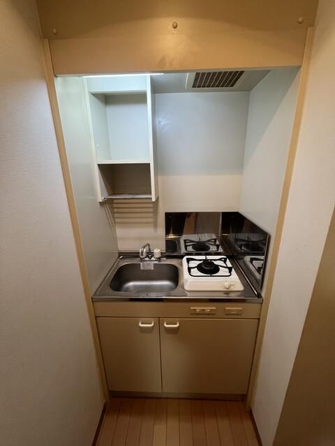 上野イーストのキッチン