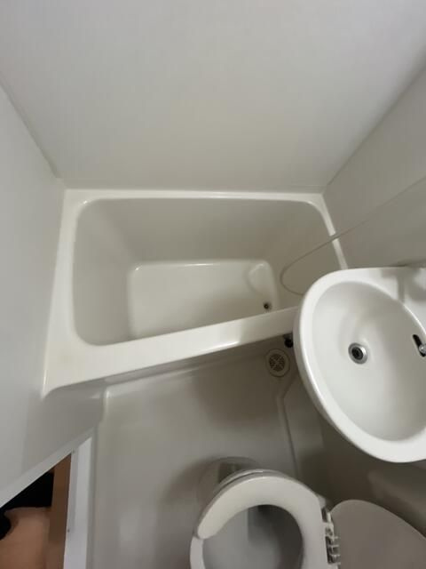 上野イーストの浴室