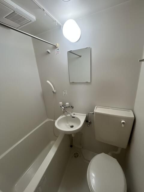 上野イーストのトイレ