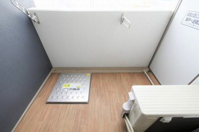 【バルコニー】 | アドバンス大阪グロウスII