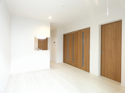 【居間・リビング】 | REGALESTルミナス黄金 | イメージ