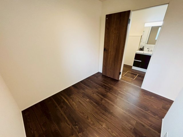 リナージュ／北区八景水谷3丁目／３号棟の洋室