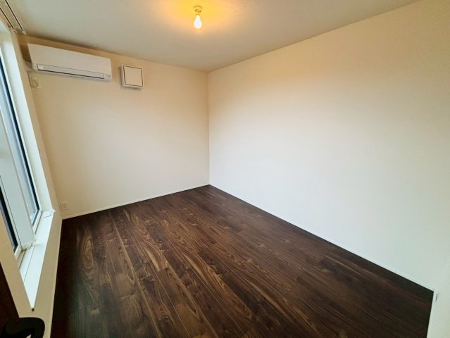 リナージュ／北区八景水谷3丁目／３号棟の洋室