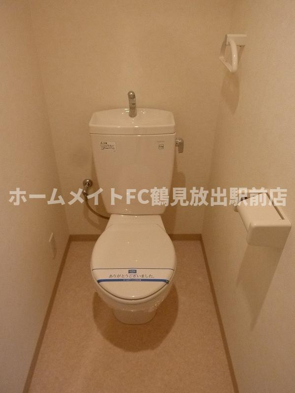 東大阪市西堤楠町３丁目の賃貸マンションのトイレ