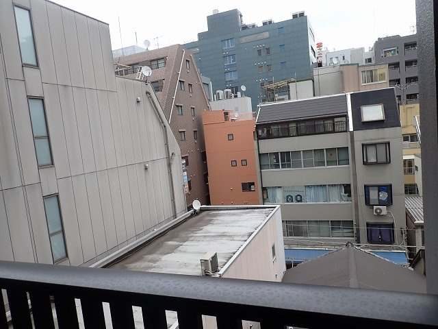 ザ・ライオンズフォーシア外神田の展望
