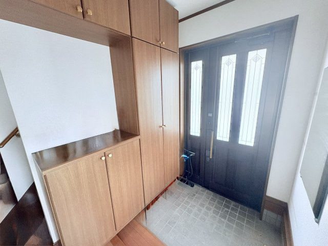 売店舗付き住宅　中央区富塚町の玄関