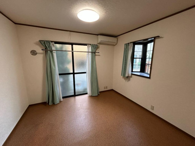 【居間・リビング】 | ウエストポール | 明るい洋室です　※別部屋参考画像