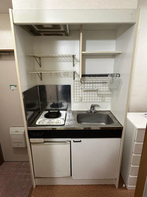 【キッチン】 | ウエストポール | ガスコンロが使えるキッチンです　※別部屋参考画像