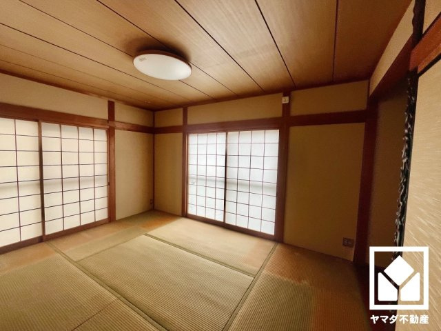 八幡市橋本平野山の和室