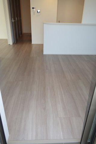 コンフォリア・リヴ志村三丁目の洋室