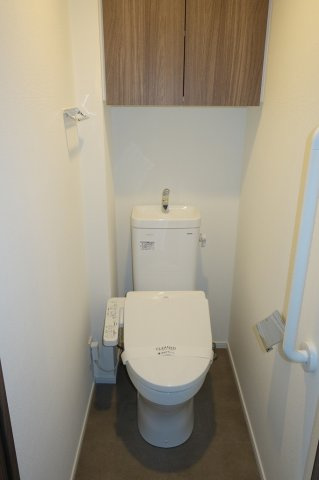 コンフォリア・リヴ志村三丁目のトイレ