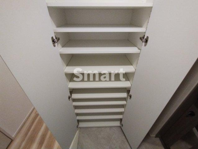 【玄関】 | ONE ROOF RESIDENCE NAKANO