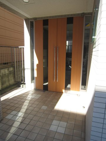 セレッソ湘南のエントランス