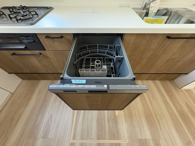 【キッチン】 | 福岡市西区姪浜1丁目1期　2号棟（全2棟）【仲介手数料無料・0円】 | 施工例。施工例は完成時と異なる場合があります。