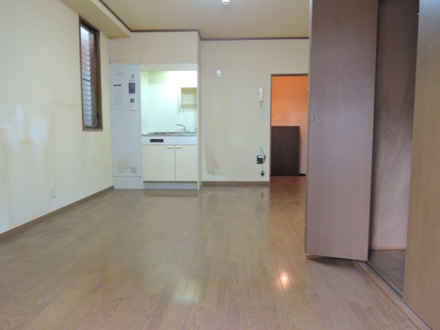 マンションプロスの内装