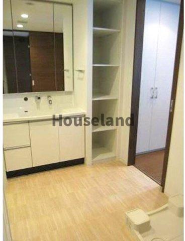 シャルマンフジスマート和歌山駅前EASTの洗面所