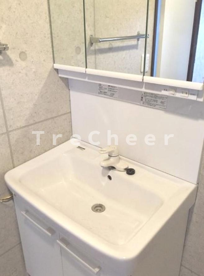 サンライト中板橋の独立洗面台