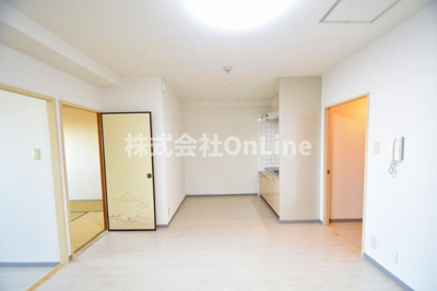 【居間・リビング】 | サングリーン布施