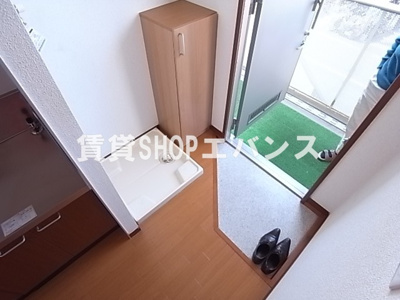 【玄関】 | コーポエミB
