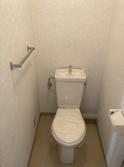 【トイレ】 | アネシス新大阪 | アネシス新大阪　１２０１号室と同タイプの室内写真です。