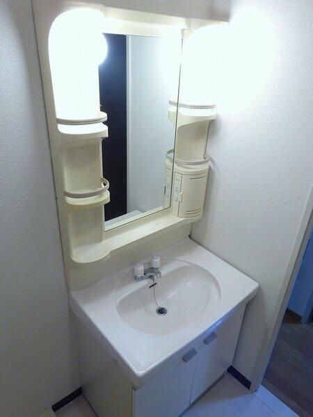 コスモ横浜大通公園の洗面所