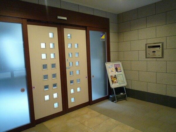 コスモ横浜大通公園のロビー