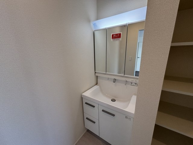 GL南城市知念海野の独立洗面台