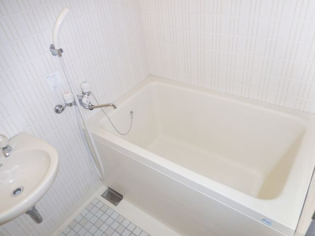 第1藤マンションの浴室