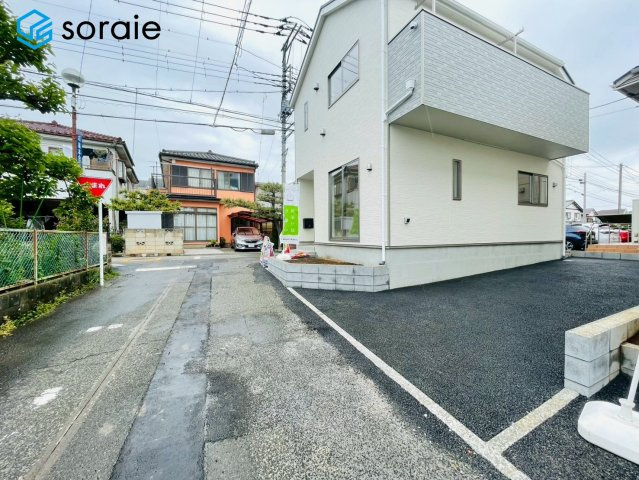 入間市東町第9　新築戸建 クレイドルガーデンの前面道路含む現地写真|4/27撮影済