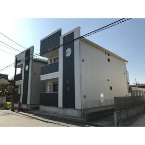 クレフラスト新守山南A棟の外観