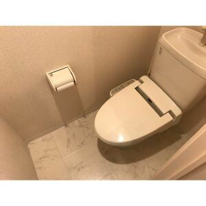 クレフラスト新守山南A棟のトイレ