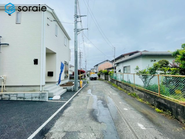 入間市東町第9　新築戸建 クレイドルガーデンの前面道路含む現地写真|4/27撮影済