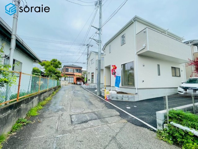 入間市東町第9　新築戸建 クレイドルガーデンの前面道路含む現地写真|4/27撮影済