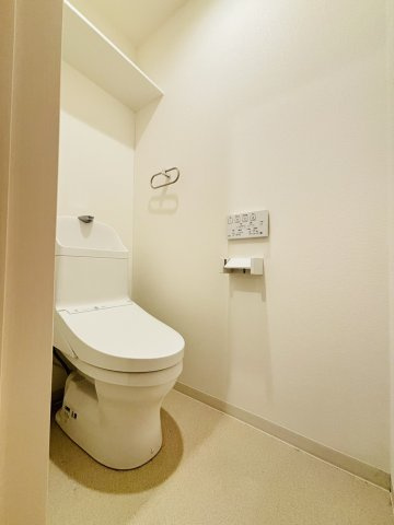 筑紫野市紫２丁目のアパートのトイレ|別号数タイプ