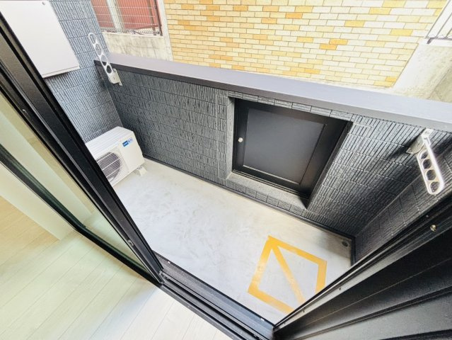 筑紫野市紫２丁目のアパートのバルコニー