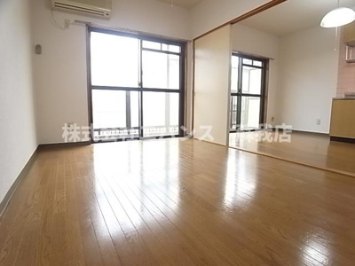 【居間・リビング】 | グリーンハイツ内山