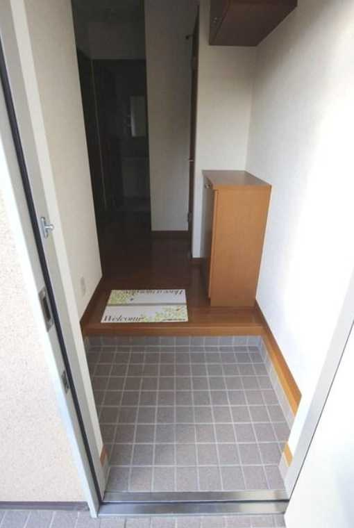 ベルカーサ岡本　南向き　角部屋　三井ホーム施工の玄関