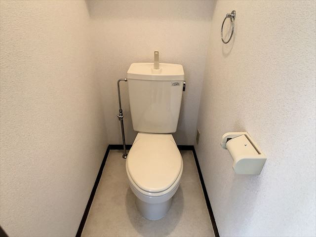 アンプルールフェール若草のトイレ