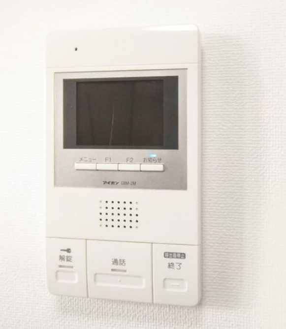 ロータスサカエ　オートロック　角部屋　駅近のセキュリティ