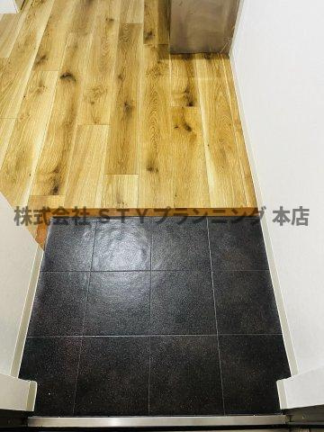 仲介手数料0円！コンフォート泉の玄関