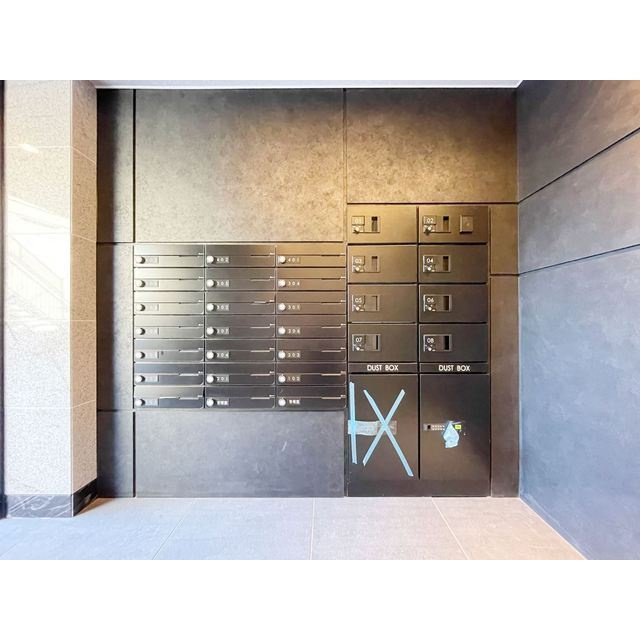 ラ・ペルラ下北沢のロビー